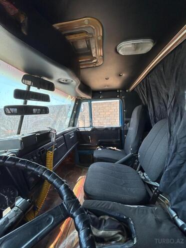 KamAz 53212 1987, 300,000 km - 11.0 l - Bakı