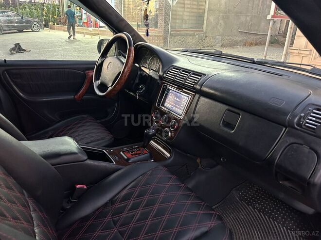 Mercedes ML 270 2002, 285,000 km - 2.7 л - Bakı