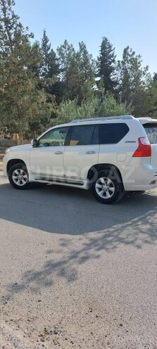 Toyota Land Cruiser Prado 2012, 94,000 km - 2.7 l - Salyan