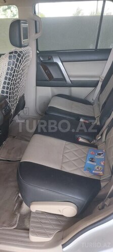 Toyota Land Cruiser Prado 2012, 94,000 km - 2.7 l - Salyan