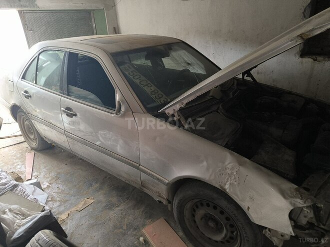 Mercedes C 180 1994, 300,000 km - 1.8 l - Sumqayıt