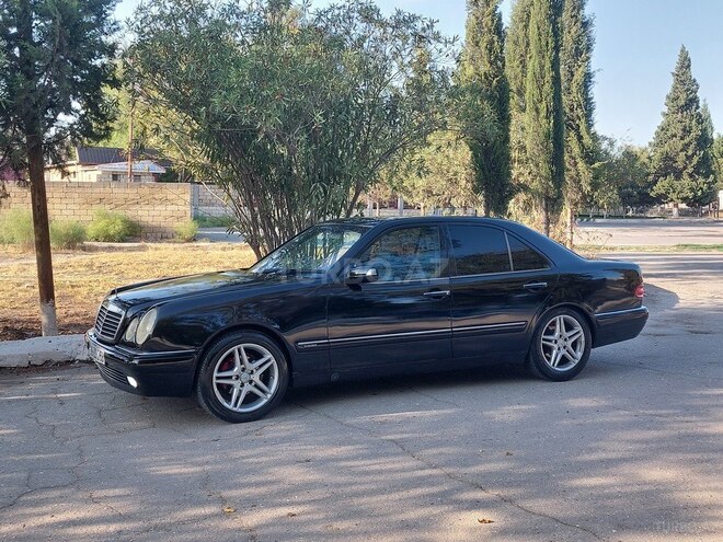 Mercedes E 240 1999, 357,000 km - 2.4 l - Şirvan
