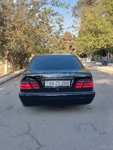 Mercedes E 240 1999, 357,000 km - 2.4 l - Şirvan