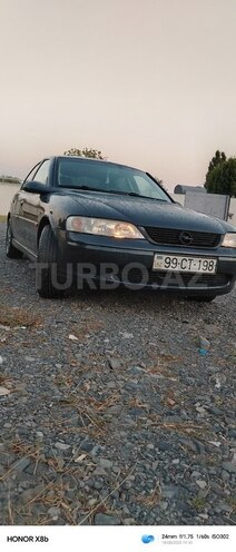 Opel Vectra 2001, 123,398 km - 1.6 l - Qəbələ