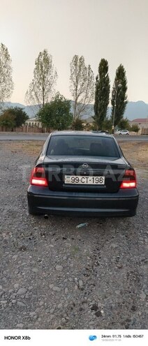 Opel Vectra 2001, 123,398 km - 1.6 l - Qəbələ