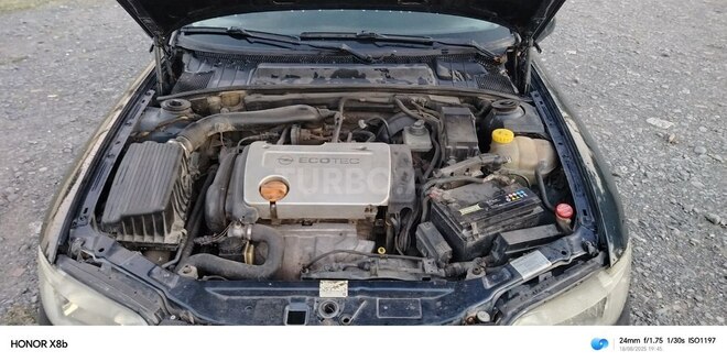 Opel Vectra 2001, 123,398 km - 1.6 l - Qəbələ
