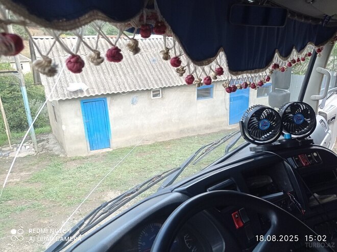 HOWO Sinotruk 2013, 250,000 km - 16.0 l - Lənkəran