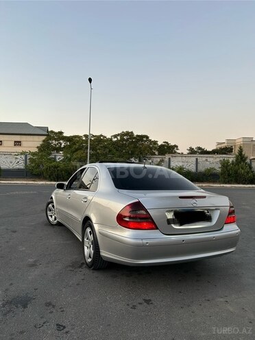 Mercedes E 270 2003, 425,000 km - 2.7 l - Bakı