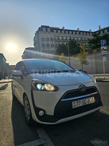 Toyota Sienta 2016, 111,000 km - 1.5 l - Bakı