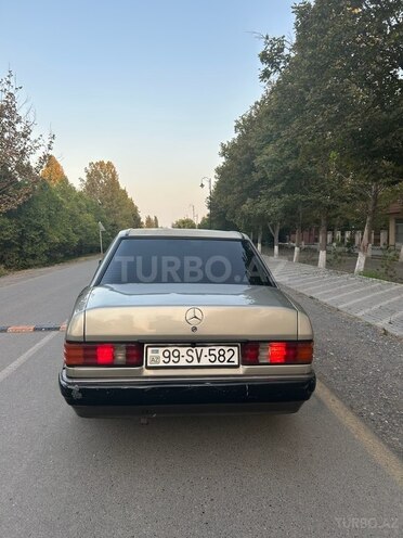Mercedes 190 1989, 580,000 km - 2.5 l - İmişli