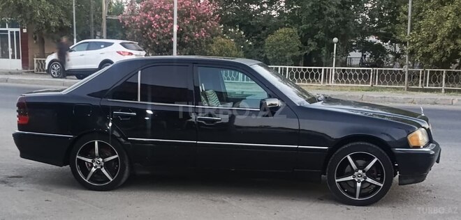 Mercedes C 240 1997, 245,000 km - 2.4 л - Bərdə