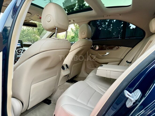 Mercedes C 300 2015, 175,000 km - 2.0 л - Bakı