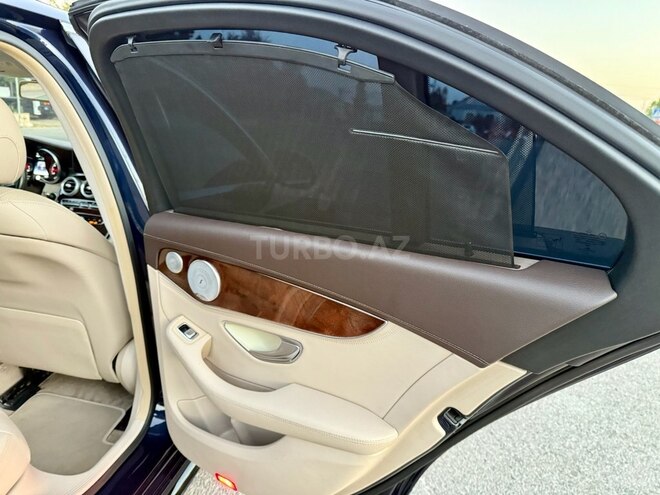 Mercedes C 300 2015, 175,000 km - 2.0 л - Bakı