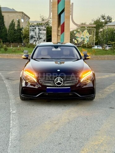 Mercedes C 300 2015, 175,000 km - 2.0 л - Bakı