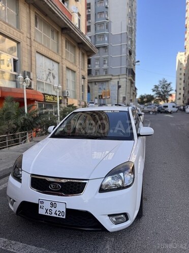 Kia Rio 2010, 88,000 km - 1.6 l - Bakı