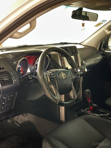 Toyota Land Cruiser Prado 2012, 221,000 km - 2.7 l - Bakı