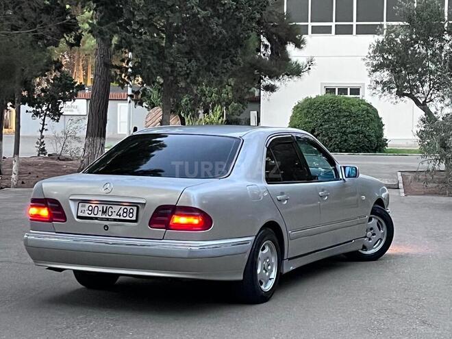 Mercedes E 240 1997, 321,000 km - 2.4 l - Sumqayıt