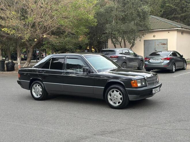 Mercedes 190 1991, 324,000 km - 2.0 l - Sumqayıt