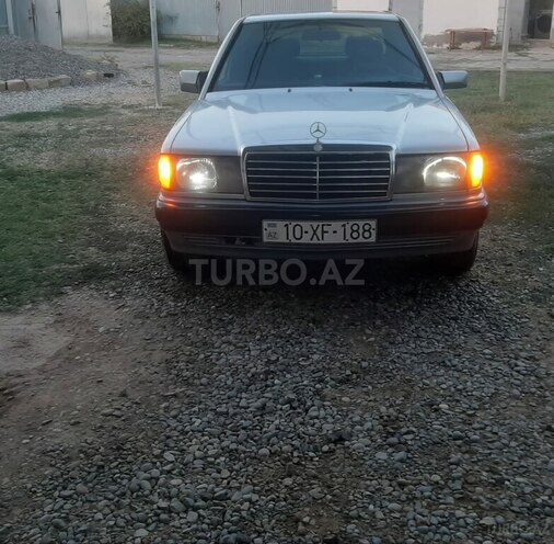 Mercedes 190 1993, 230,000 km - 2.0 l - Sabirabad