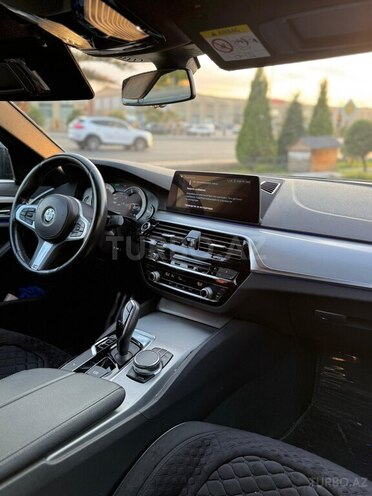 BMW 520 2017, 141,000 km - 2.0 l - Bakı