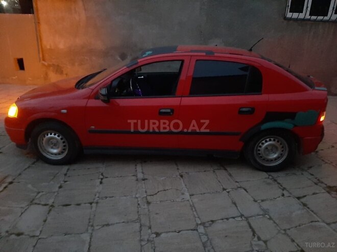 Opel Astra 2009, 300,000 km - 1.4 l - Bakı
