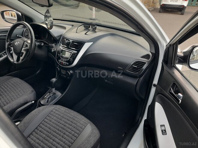 Hyundai Accent 2013, 241,321 km - 1.6 l - Ağstafa