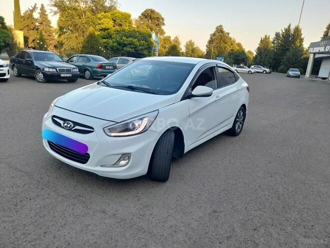 Hyundai Accent 2013, 241,321 km - 1.6 l - Ağstafa