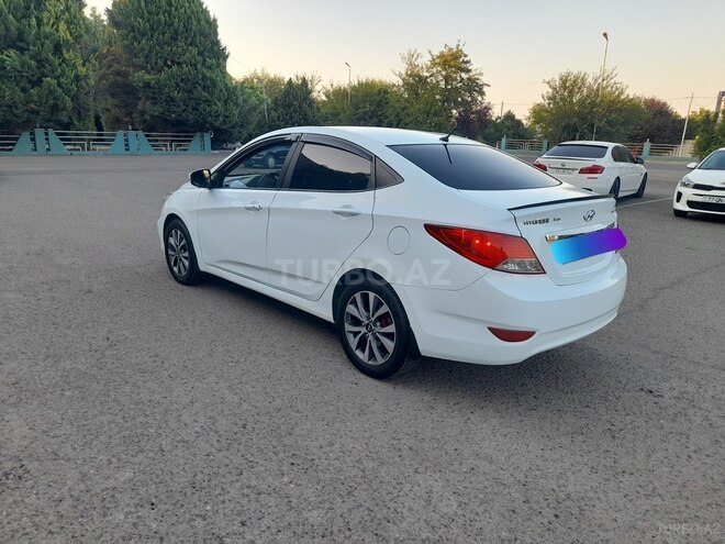 Hyundai Accent 2013, 241,321 km - 1.6 l - Ağstafa