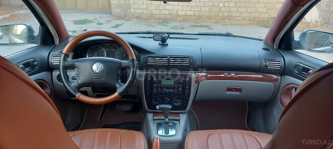Volkswagen Passat 2002, 266,785 km - 1.8 l - Bakı