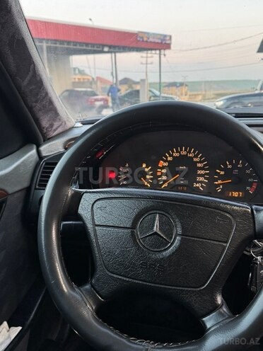 Mercedes C 220 1996, 329,232 km - 2.2 l - Bakı