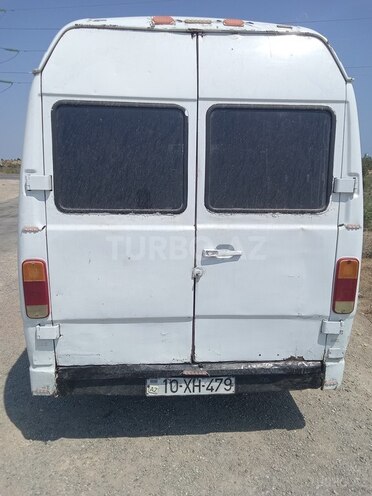 Mercedes 208 D 1994, 500,000 km - 2.3 л - Bakı