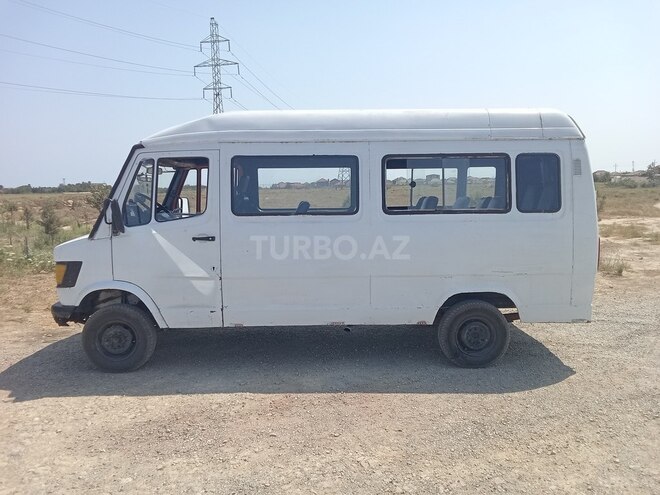 Mercedes 208 D 1994, 500,000 km - 2.3 л - Bakı