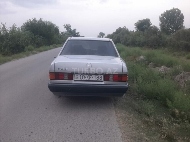 Mercedes 190 1993, 230,000 km - 2.0 l - Sabirabad