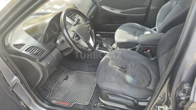 Hyundai Accent 2014, 359,209 km - 1.6 l - Sabirabad