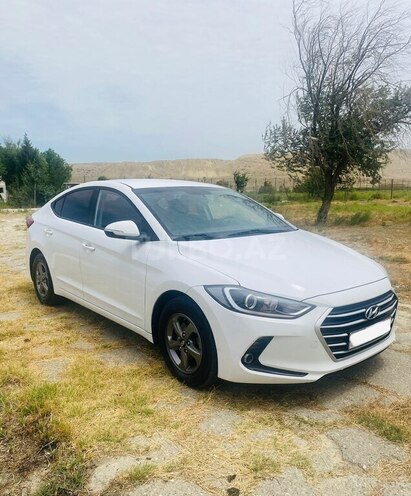 Hyundai Avante 2016, 203,000 km - 1.6 л - Bakı