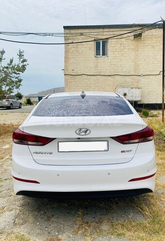 Hyundai Avante 2016, 203,000 km - 1.6 л - Bakı
