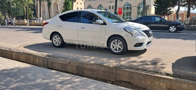 Nissan Sunny 2014, 334,000 km - 1.5 l - Masallı