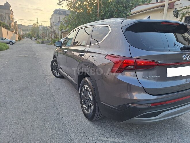 Hyundai Santa Fe 2023, 44,600 km - 1.6 l - Bakı