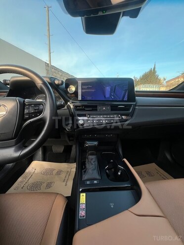 Lexus ES 300h 2023, 110,000 km - 2.5 l - Bakı