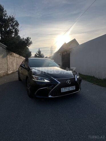 Lexus ES 300h 2023, 110,000 km - 2.5 l - Bakı