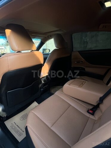 Lexus ES 300h 2023, 110,000 km - 2.5 l - Bakı