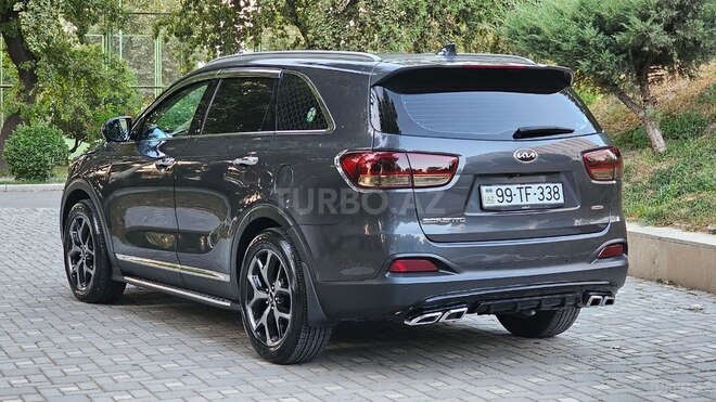Kia Sorento 2015, 228,500 km - 2.0 l - Bərdə
