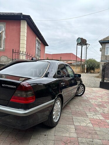 Mercedes C 230 2000, 235,335 km - 2.3 л - Masallı
