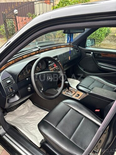 Mercedes C 230 2000, 235,335 km - 2.3 л - Masallı