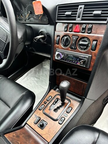 Mercedes C 230 2000, 235,335 km - 2.3 л - Masallı