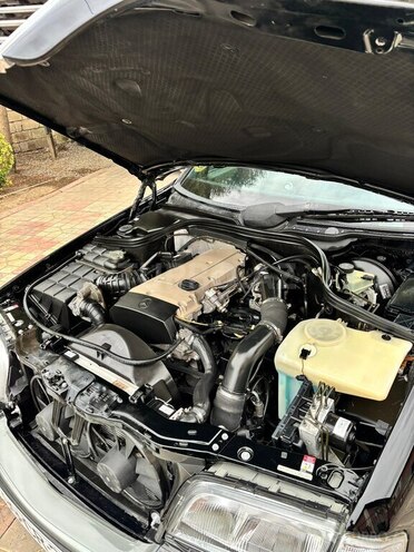 Mercedes C 230 2000, 235,335 km - 2.3 л - Masallı