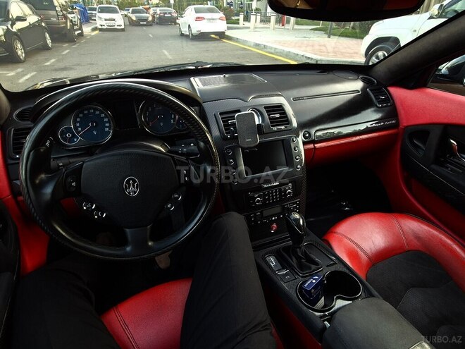 Maserati Quattroporte 2011, 147,000 km - 4.7 l - Bakı