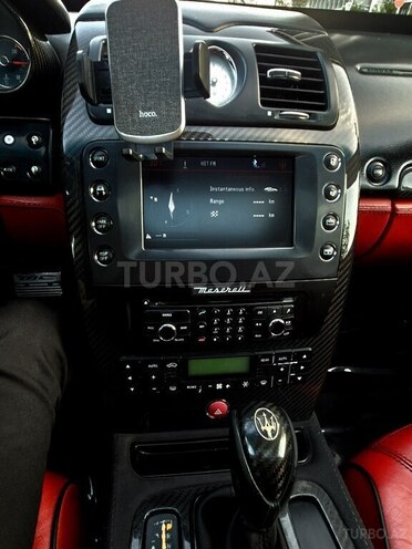 Maserati Quattroporte 2011, 147,000 km - 4.7 l - Bakı