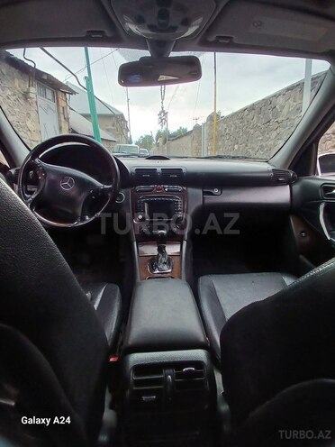 Mercedes C 240 2001, 312,500 km - 2.4 l - Şəki