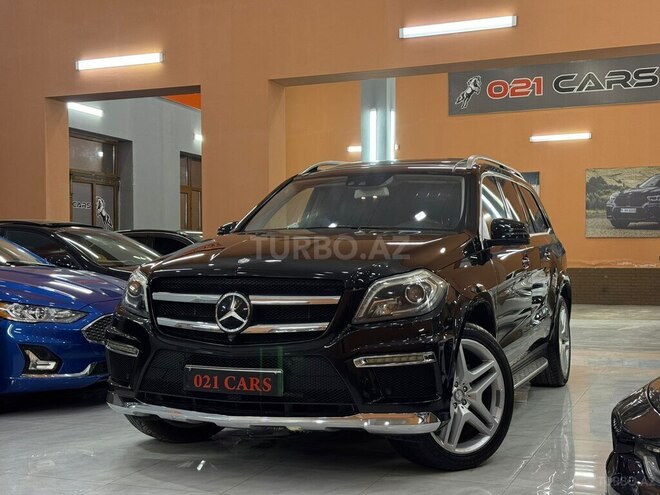 Mercedes GL 500 4MATIC 2013, 180,653 km - 4.7 l - Xırdalan